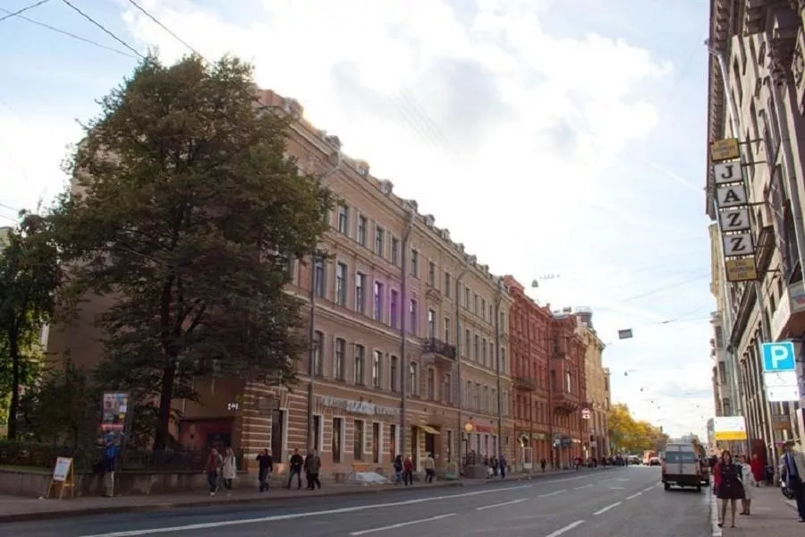 Недорогой съем общежития в Санкт-Петербурге: советы и особенности