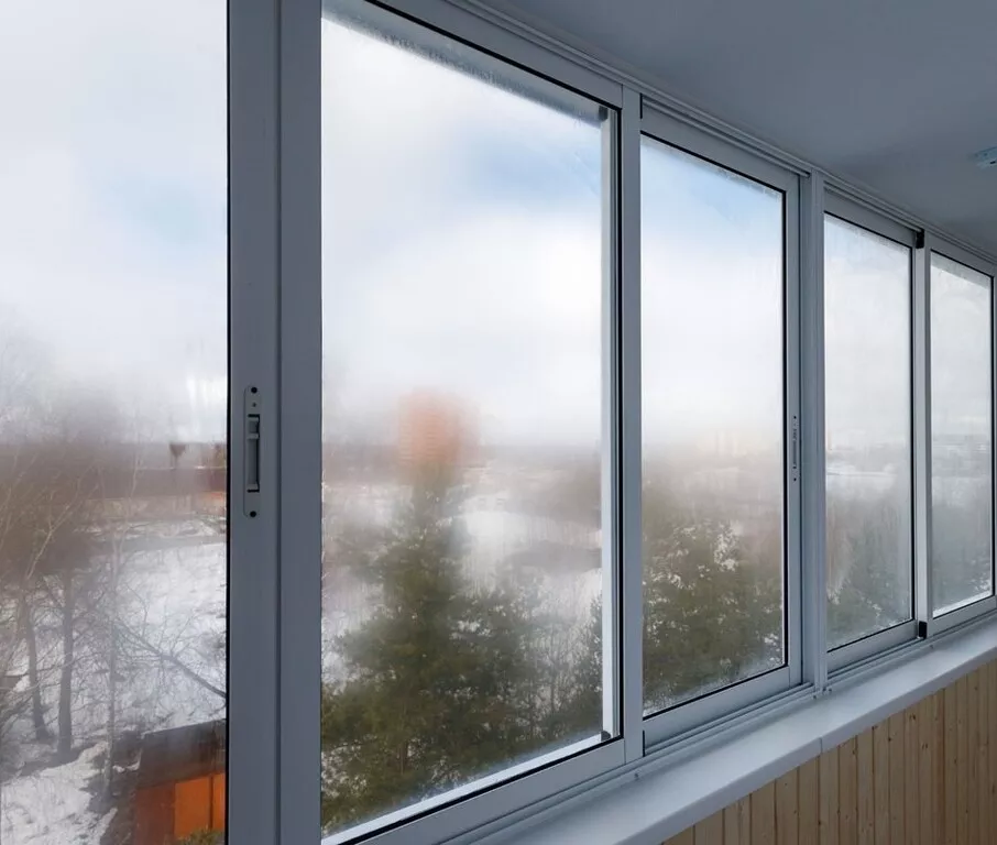 Особенности алюминиевого остекления